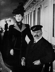 Rei Eduardo VII e Rainha Alexandra em Cowes, Ilha de Wight, agosto de 1909 1964