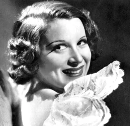 Kitty Carlisle Hart, atriz americana, 1934-1935
