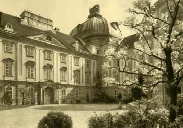 Mosteiro de Klosterneuburg, Klosterneuburg, Baixa Áustria, c1935.