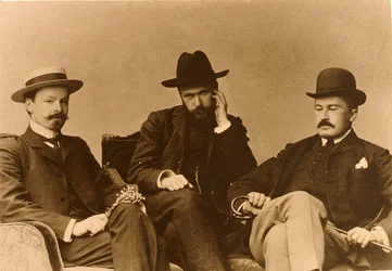 Konstantin Balmont, Sergei Poliakov e Modest Durnov, poetas russos, 1904