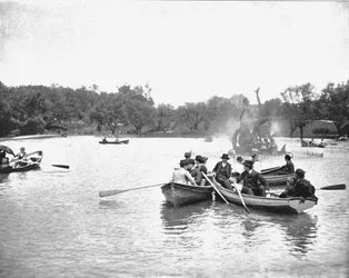 Lago em Wade Park, Cleveland, Ohio, EUA, c1900.