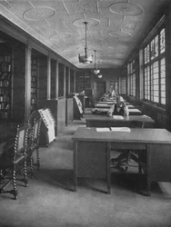 Biblioteca e sala editorial, The Evening News Building, Detroit, Michigan, 1924