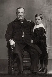 Louis Pasteur, químico e microbiologista francês, 1893