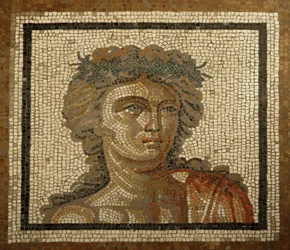 Lyon, região de Auvergne, Rhône Alpes, departamento de Rhône. 69000
Mosaico Bacchus-Dionysos. Detalhe da Primavera