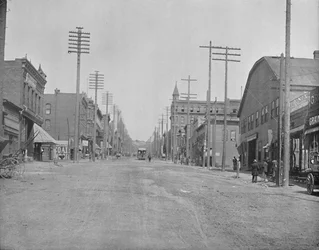Rua principal, cidade do Butte, Montana, c1897.