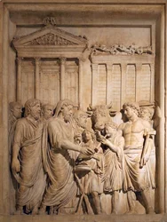 Marco Aurélio e membros da família Imperial oferecem sacrifício em gratidão pelo sucesso contra as tribos germânicas, ca 176-182