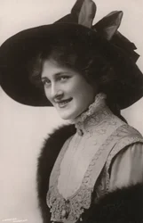 Phyllis Dare, 1890-1975, c1930.