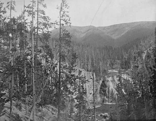 Rio Missouri, abaixo de Great Falls, Montana, c1897.
