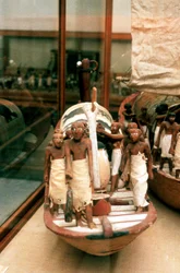 Modelo de barco, egípcio antigo, século 14 aC