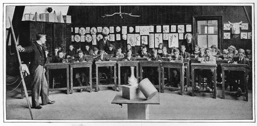 Desenho de modelo em uma escola de ensino superior, Londres, c1900 1901