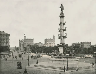 Monumento a Wilhelm von Tegetthoff no Praterstern, Viena, Áustria, 1895.