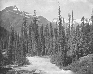 Montagens Cheops e Eremita, Cordilheira das Montanhas Rochosas, EUA Selkirk, c1900.