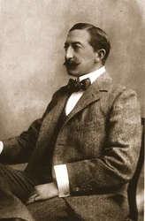 A Barclay Walker, 1911.