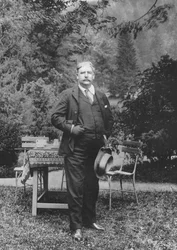 George Edwardes, 1911