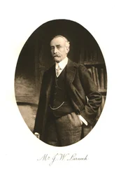 Sr. JW Larnach, 1911.