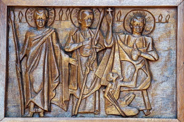 Santuário dos mártires católicos de Namugongo, Kampala. Alívio das portas da Igreja, 20160217, Kampala, Uganda