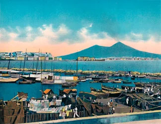 Nápoles - Mergellina con Vesuvio, Mergellina com o Vesúvio, c1900.