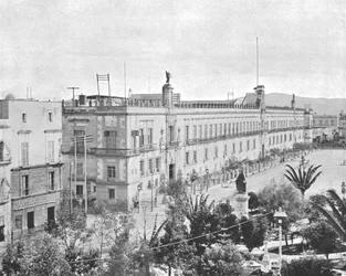 Palácio Nacional, Cidade do México, México, cerca de 1900.