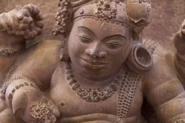 Museu Nacional da Índia, Deli. Xiva Vamana. Nagpur, Maharashtra. Pedra. Século V d.C. Pormenor. Índia.