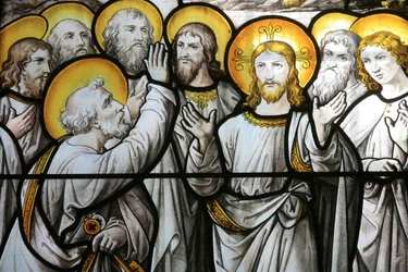 vitral da igreja de Notre Dame de Beaune: São Pedro proclama a sua fidelidade ao Cristo Beaune França