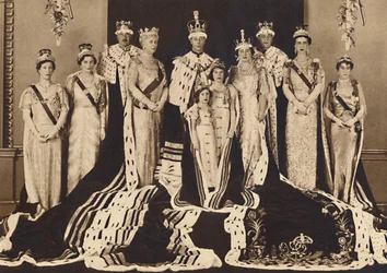 Grupo oficial da coroação, 1937