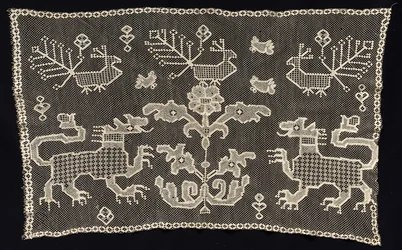 Painel com panteras, pássaros e motivos florais, do século XVIII ao XIX.