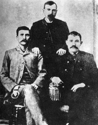 Pat Garrett, James Brent e John W Poe, xerifes do condado de Lincoln, c1880-1882 1954