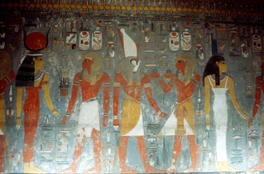 Faraó Horemheb com a deusa Ísis e o deus Hórus, Egito Antigo, século 14 aC