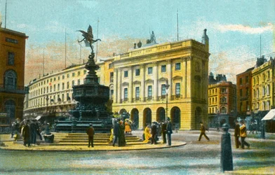 Piccadilly Circus, Londres, c1910.