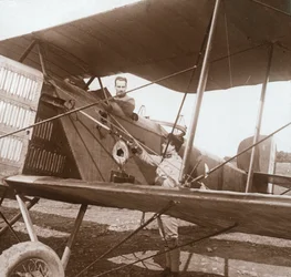 Piloto no biplano, c1914-c1918
