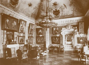 Sala de jantar rosa conhecida como Sala Matisse na casa de Shchukins