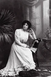 Retrato de Antonina Dronk, c1900-c1908