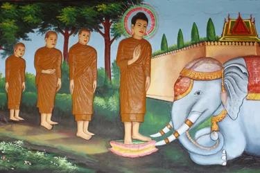 Mosteiro de Rath Preah Prom Promessa Vida do BudaUm elefante selvagem domesticado por Loving-Kindness, Siem Reap, Camboja