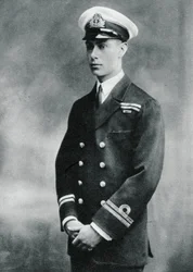 Príncipe Albert no uniforme de tenente da Marinha Real, 1918