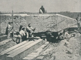 Premiando a agulha, a fim de construir a estrutura sob ela, 1877, 1910