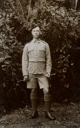 Soldado Nelson, 5º regimento de East Surrey, Chakrata, Índia, 1917