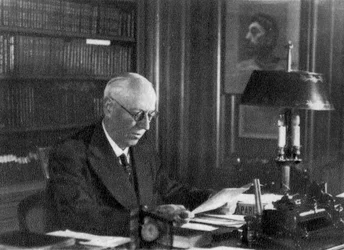 Professor Charles Laubry, cardiologista francês, 1940