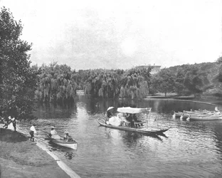 Public Garden and Lake, Boston, EUA, c1900.