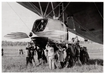 Gôndola traseira, Zeppelin LZ 127 Graf Zeppelin, 1933