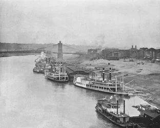 River Front, Cincinnati, Ohio, EUA, c1900.