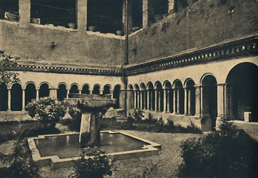 Roma - Claustros da SS. Quattro Coronati no monte Caelian. Construído em 1113, 1910