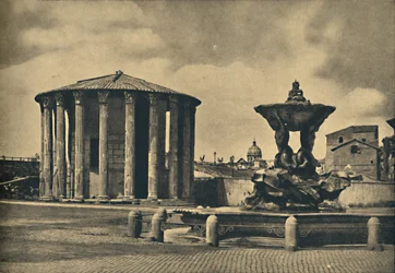 Roma - Piazza Bocca della Verita, 1910.