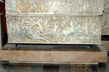 Sarcófago romano com a lenda de Selene e Endymion, 230-235 DC