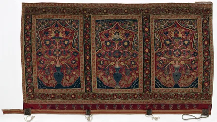 Barraca redonda real feita para o painel de parede Muhammad Shah com três painéis C, 1834-1848.