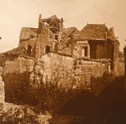 Igreja em ruínas, Beaumont-sur-Vesle, norte da França, c1914-c1918