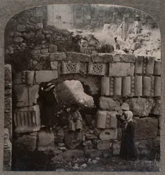 Ruínas da casa de Lázaro, c1900