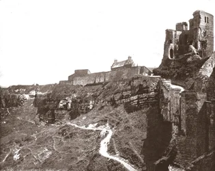 Castelo de Scarborough, North Yorkshire, 1894.