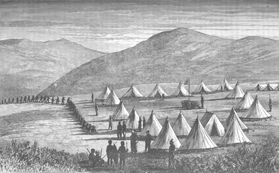 Sir Garnet Wolseleys Camp em Ulundi: Zulus chegando para desistir de seus braços, c1880