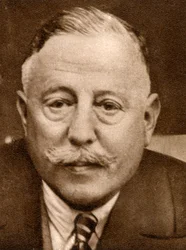 Sol G Newman, chefe da Radio Pictures na Grã-Bretanha, 1933