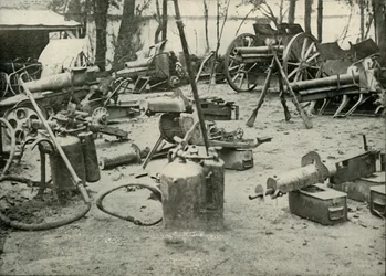Alguns despojos do campo de batalha, 1919.